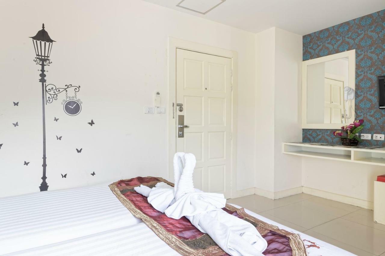 J Sweet Dream Boutique Hotel Phuket Patong Kültér fotó