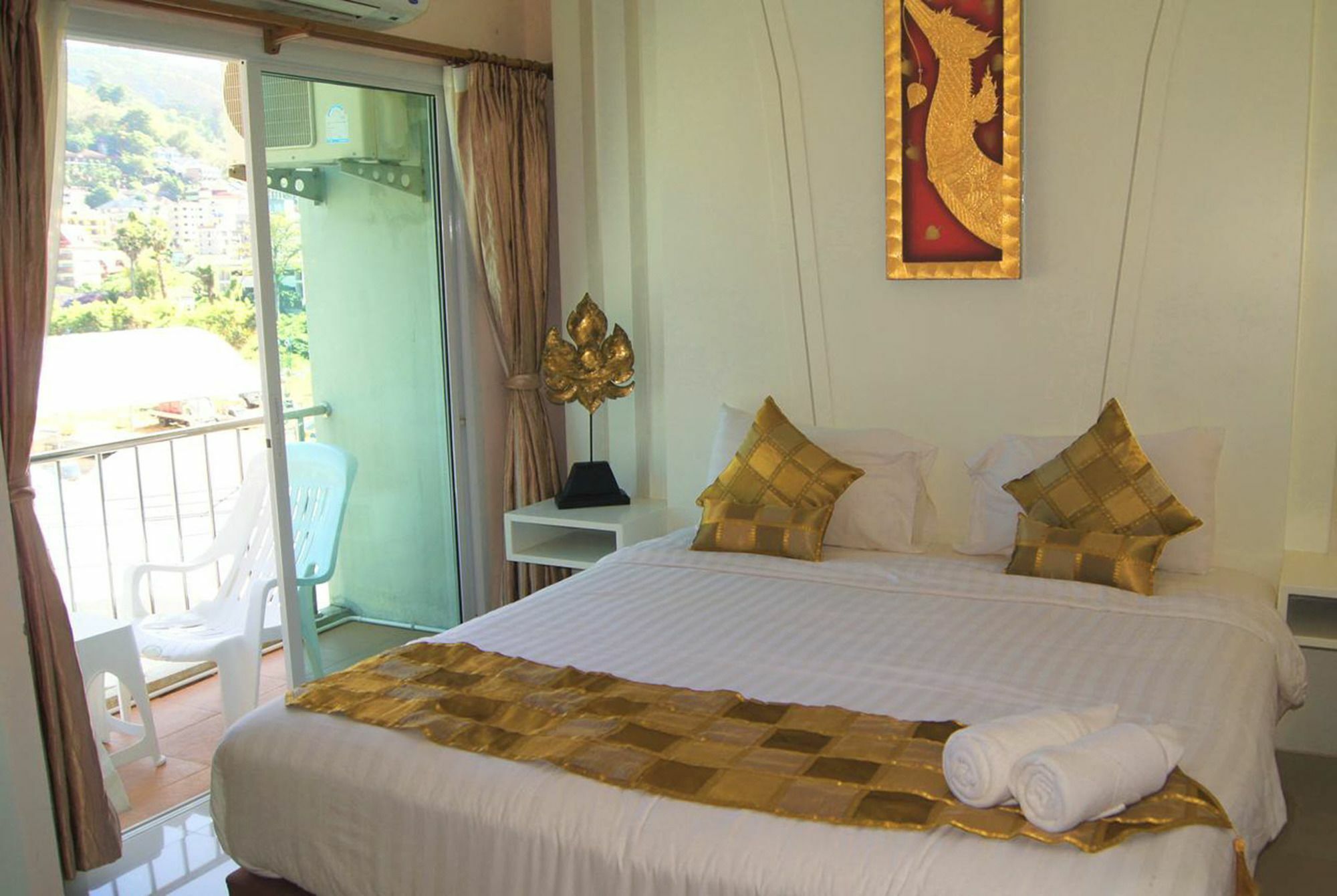 J Sweet Dream Boutique Hotel Phuket Patong Kültér fotó